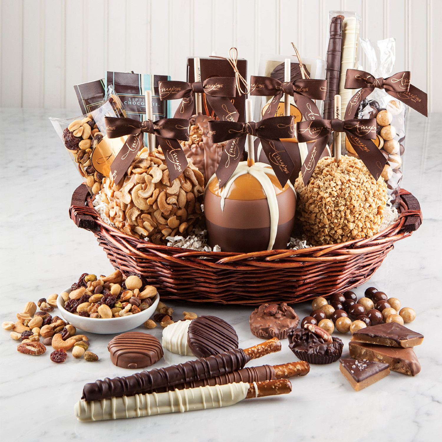 Chocolate Gift Baskets - Grand Thanksgiving Gifts